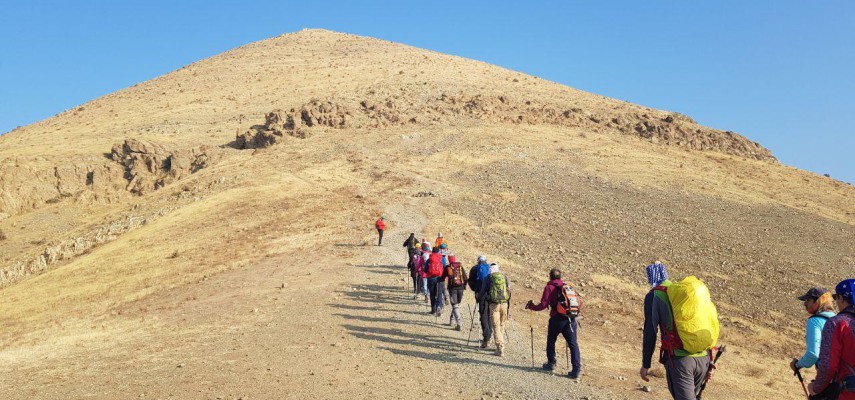 کارآموزی کوهپیمایی (بانوان)