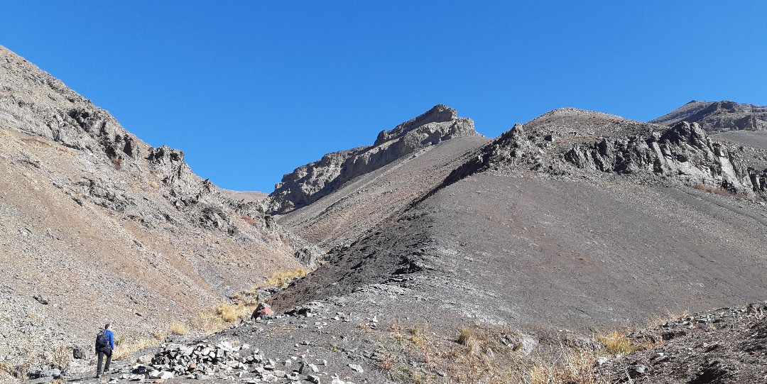 گزارش صعود به قله لوارک (روستای رندان)